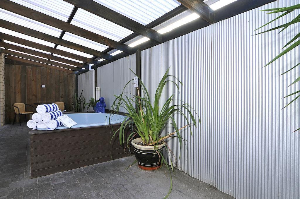 Fenton Court Motel Rotorua Buitenkant foto