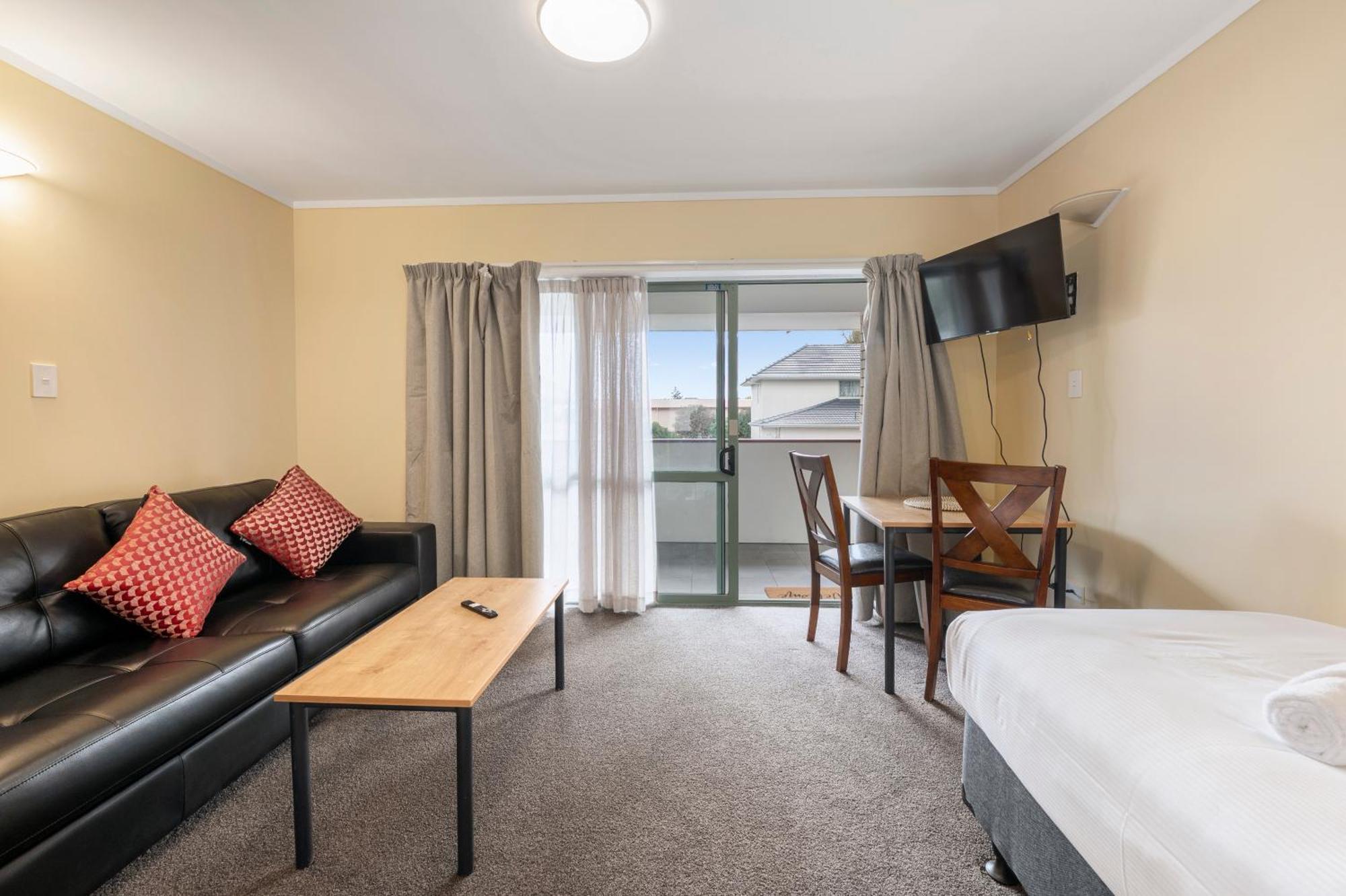 Fenton Court Motel Rotorua Buitenkant foto