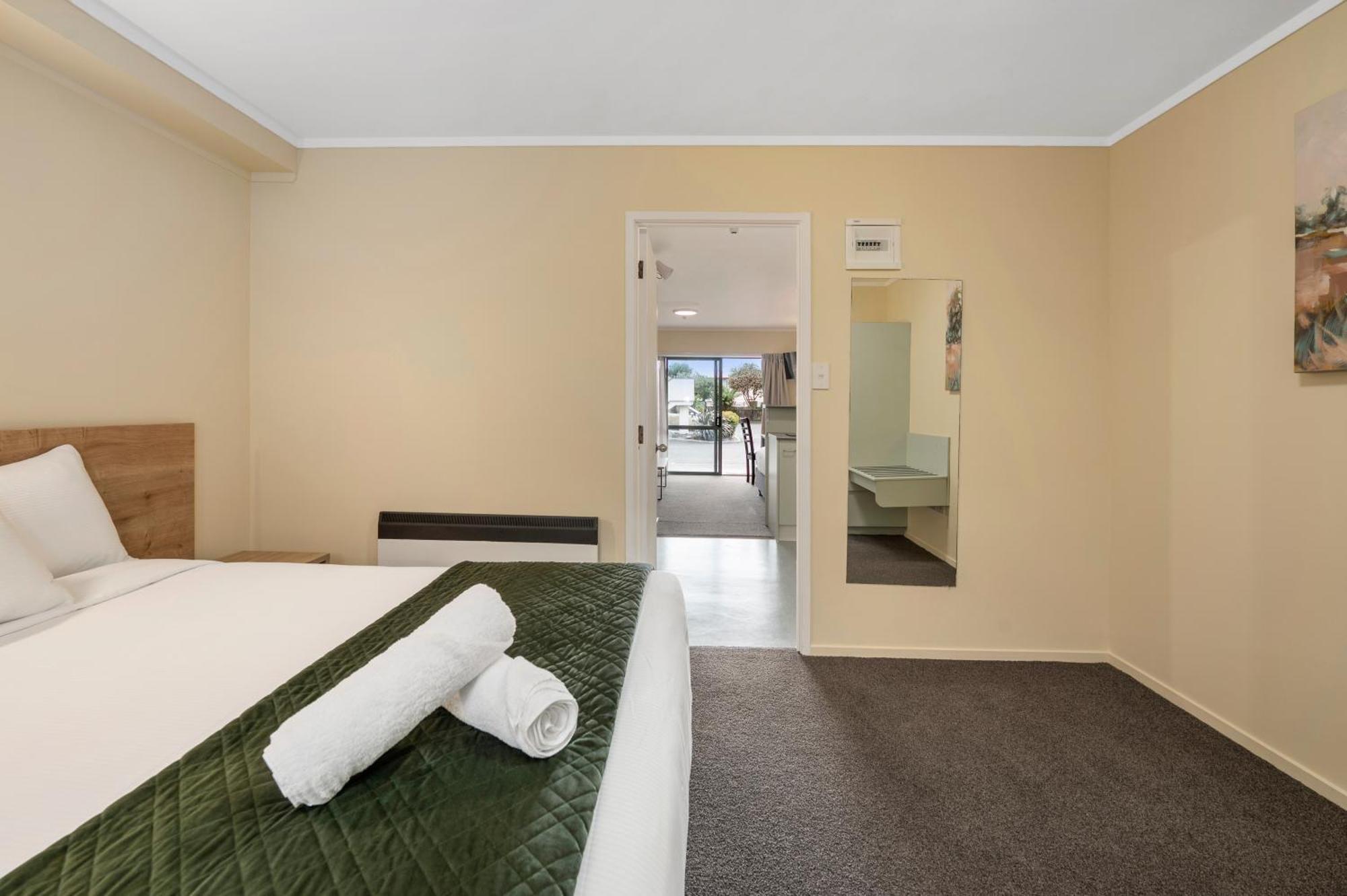 Fenton Court Motel Rotorua Buitenkant foto