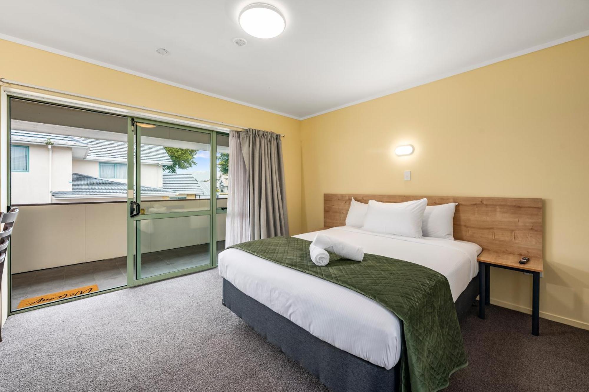 Fenton Court Motel Rotorua Buitenkant foto