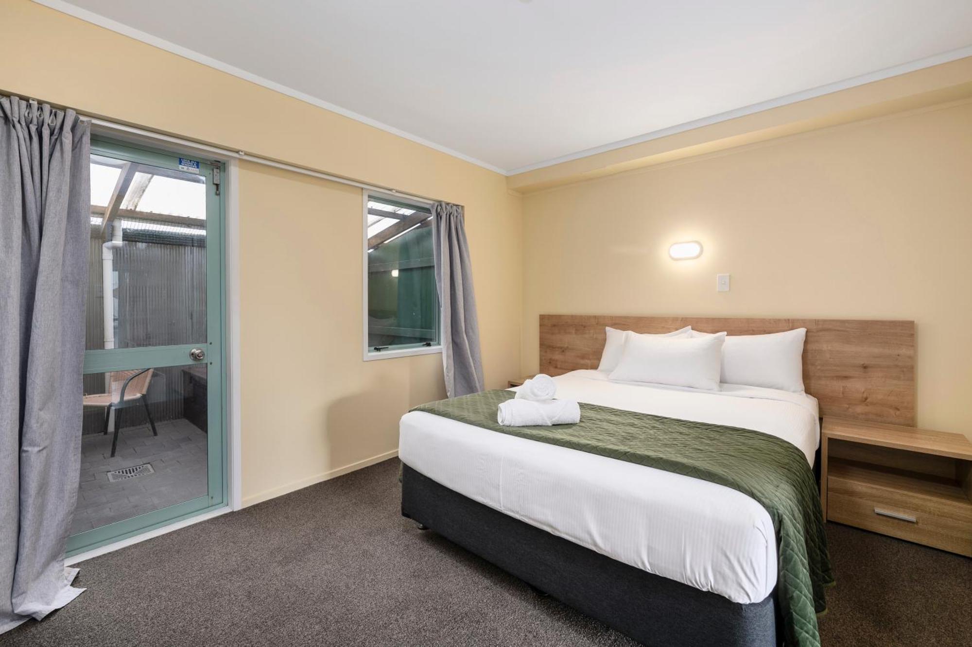 Fenton Court Motel Rotorua Buitenkant foto
