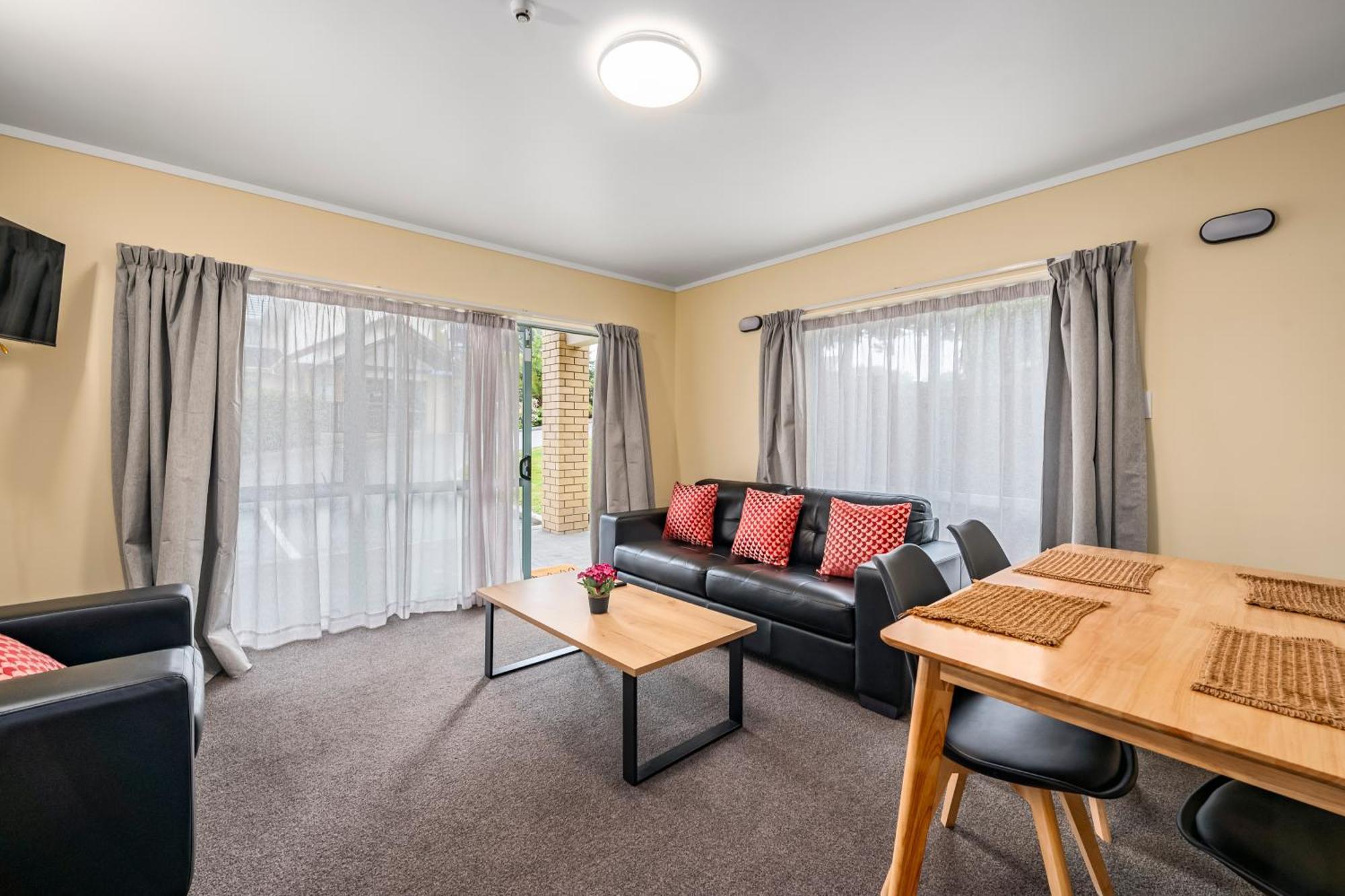 Fenton Court Motel Rotorua Buitenkant foto