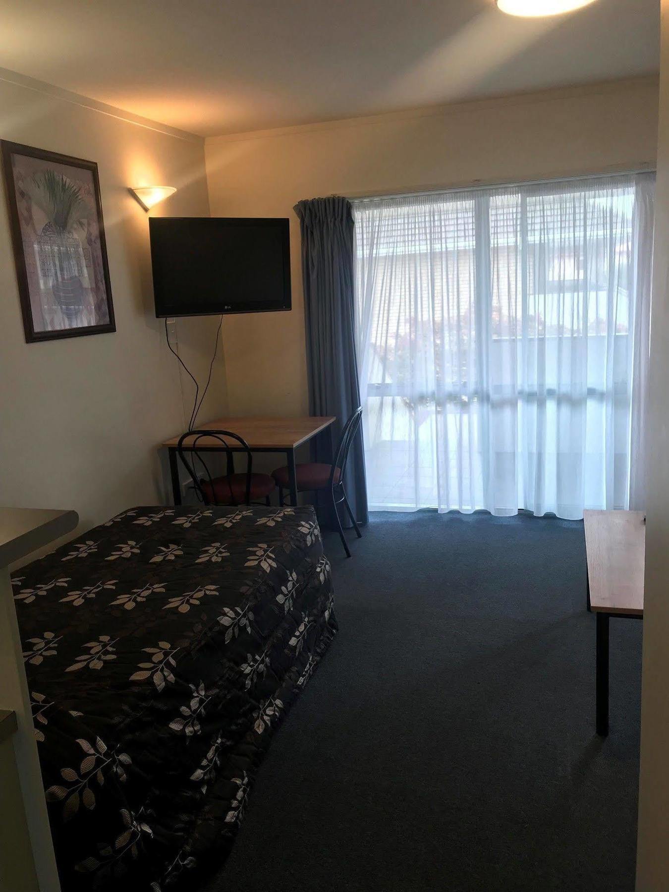 Fenton Court Motel Rotorua Buitenkant foto