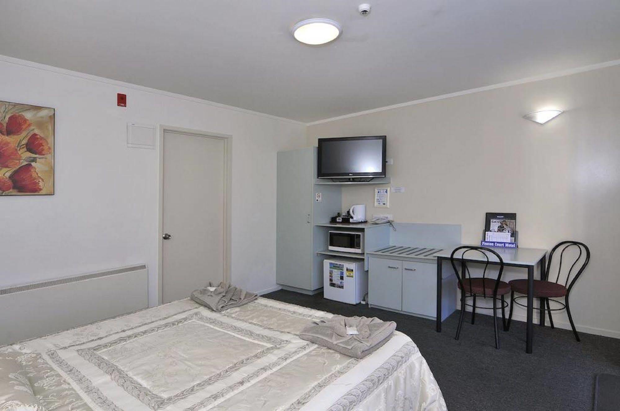 Fenton Court Motel Rotorua Buitenkant foto