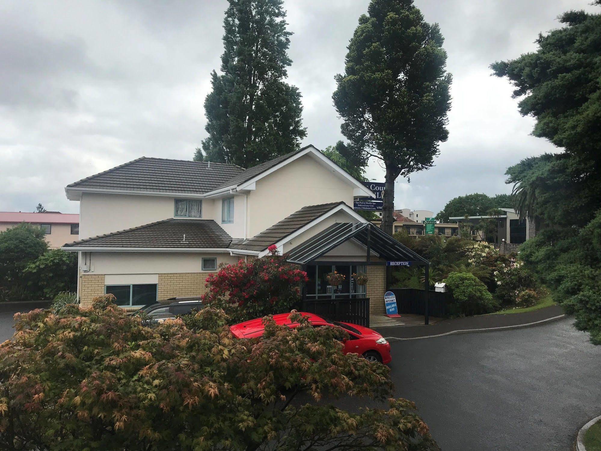 Fenton Court Motel Rotorua Buitenkant foto